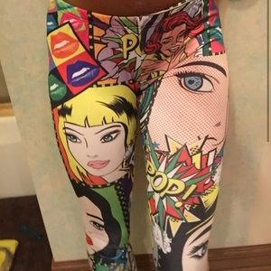 Pop art cartoon comic strip colorful leggings